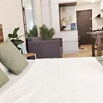 Deluxe One Bedroom Suite By Christine Suites Infront Of Trinoma Mall