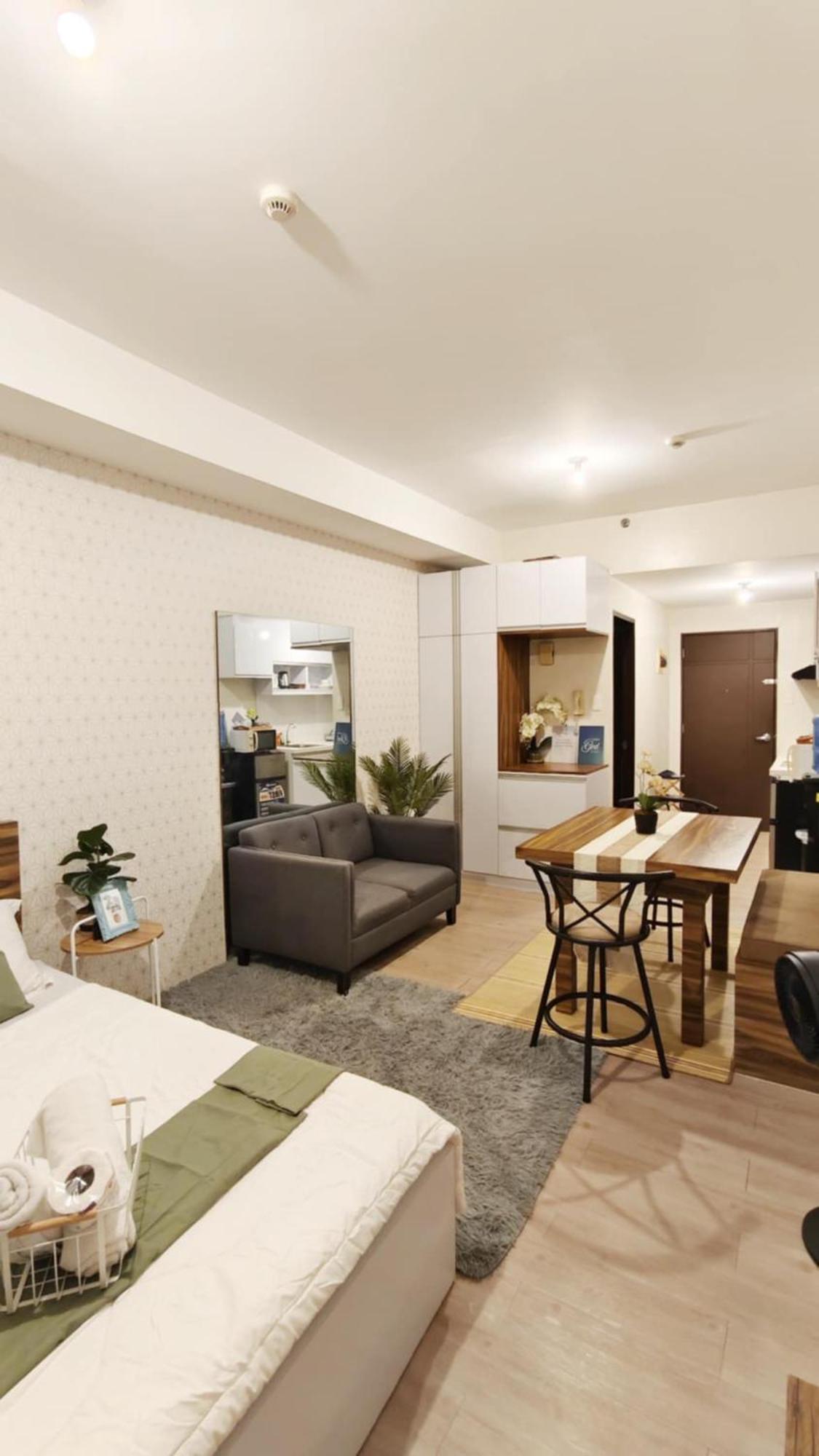 Deluxe One Bedroom By Christine Infront Of Trinoma Mall Aparthotel