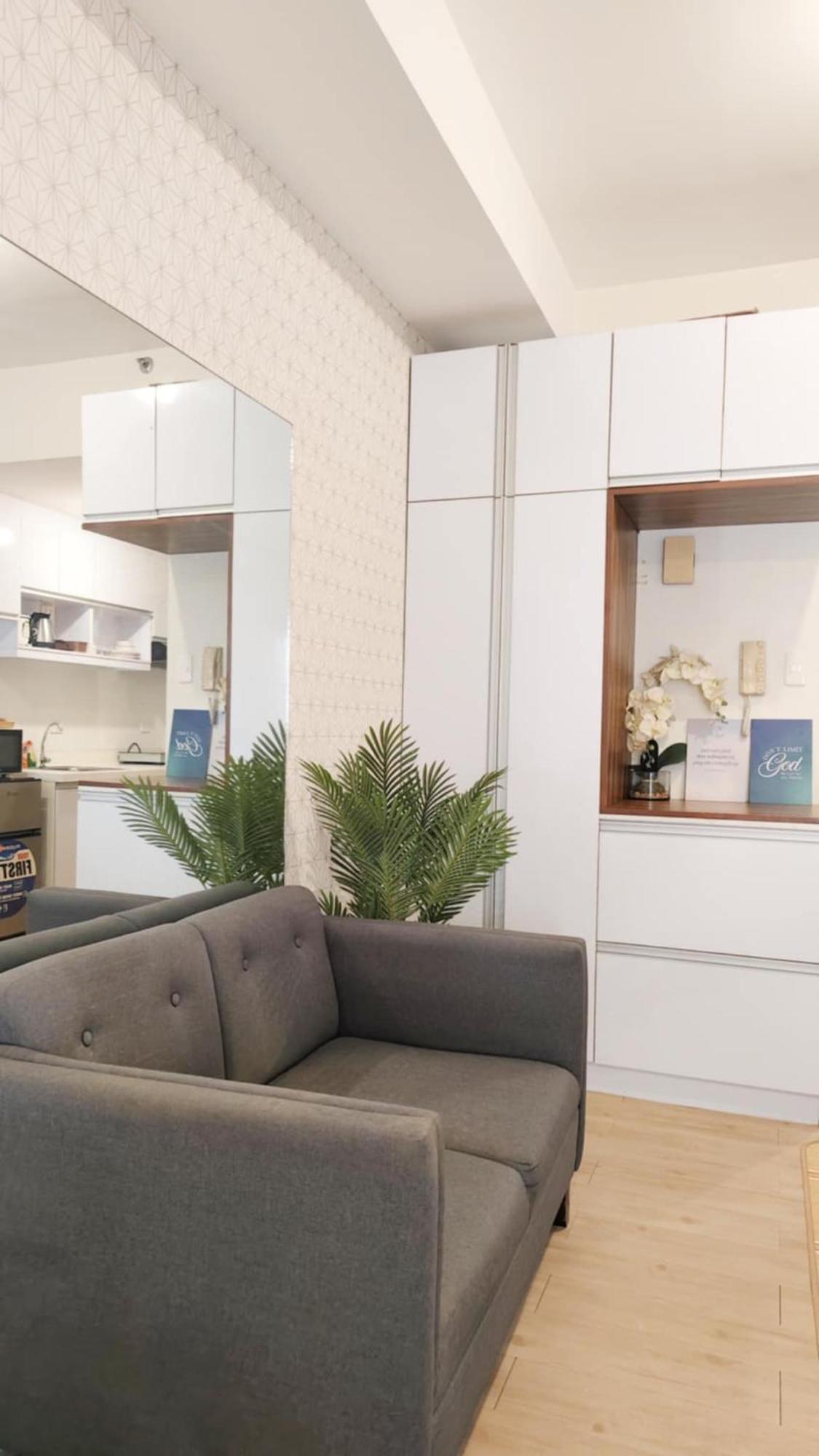 Deluxe One Bedroom By Christine Infront Of Trinoma Mall * Manila