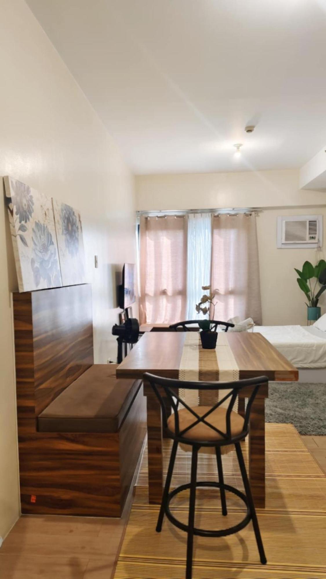 Deluxe One Bedroom By Christine Infront Of Trinoma Mall * Manila